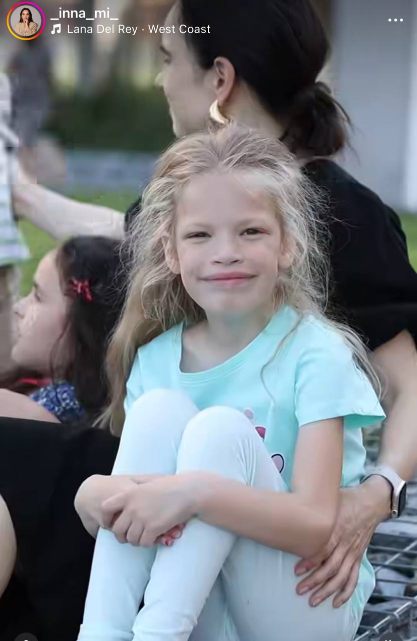 "Наш ангел". Інна Мірошниченко вперше показала обличчя названої донечки та розповіла про їхнє знайомство